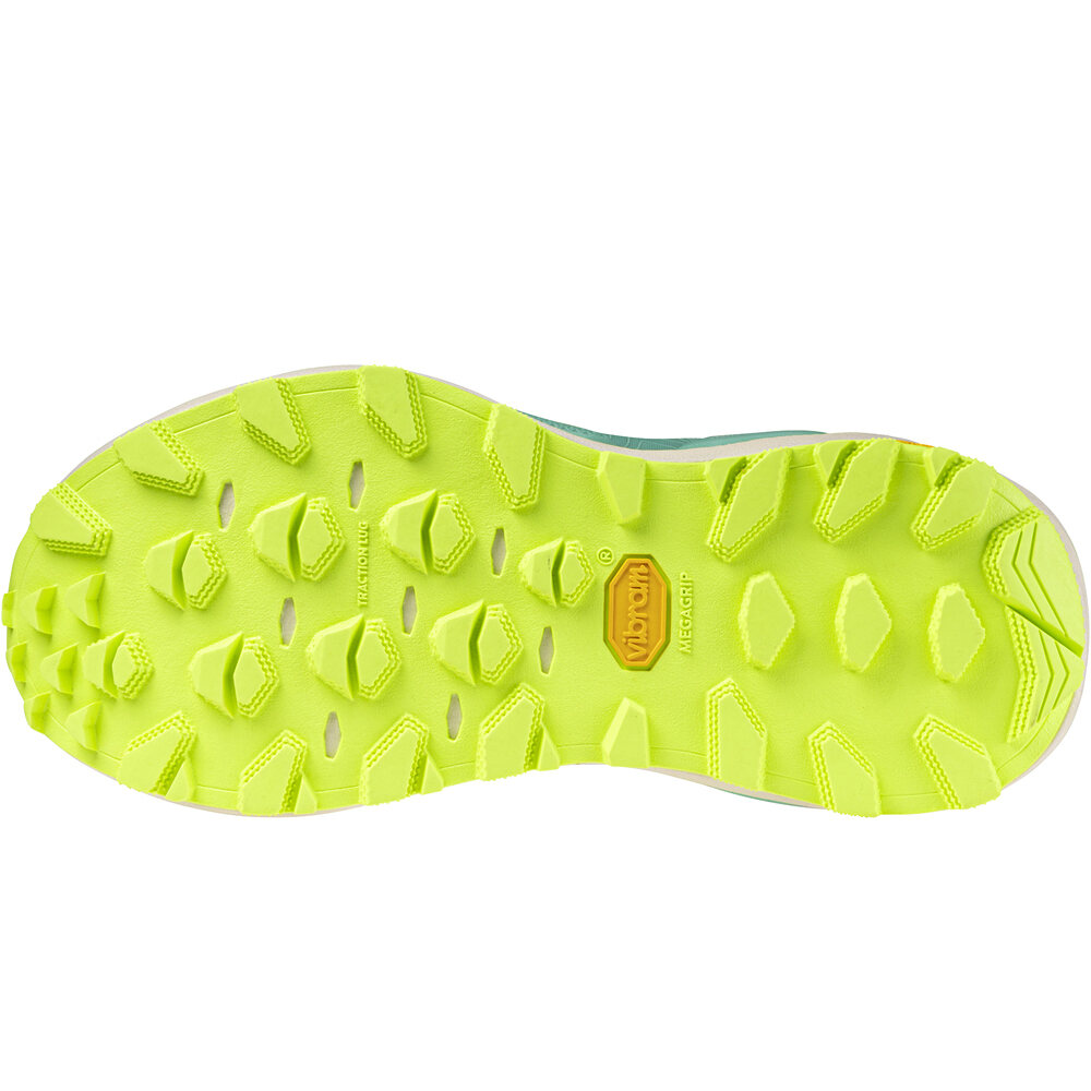 Mizuno zapatillas trail mujer WAVE MUJIN 11 vista trasera