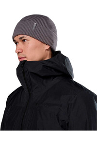 Montane chaqueta impermeable insulada hombre SPIRIT LONG INS JKT vista detalle
