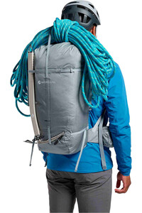 Montane mochila montaña VALEN 40+5L 02