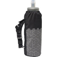 Nathan varios running Hypernight Pinnacle 14 oz Soft Flask 02