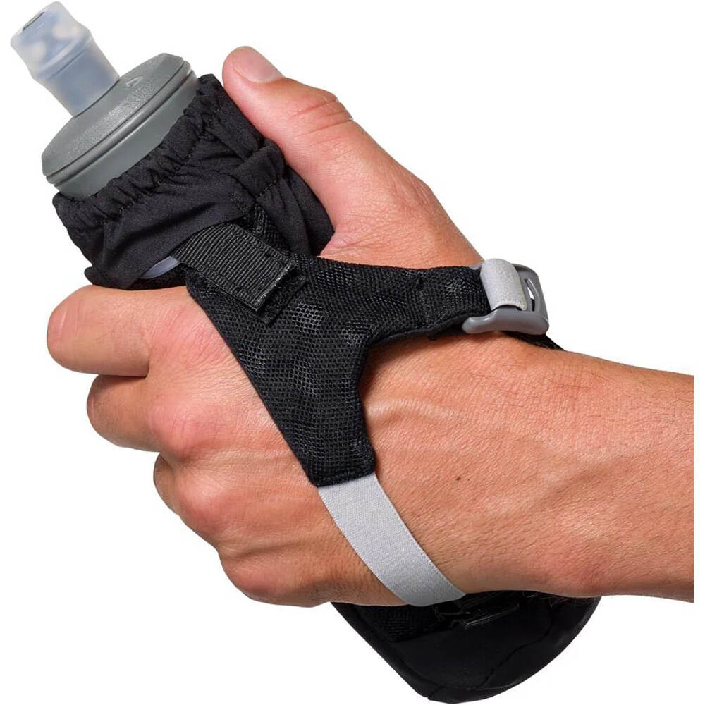 Nathan varios running Pinnacle 14oz Soft Flask 05