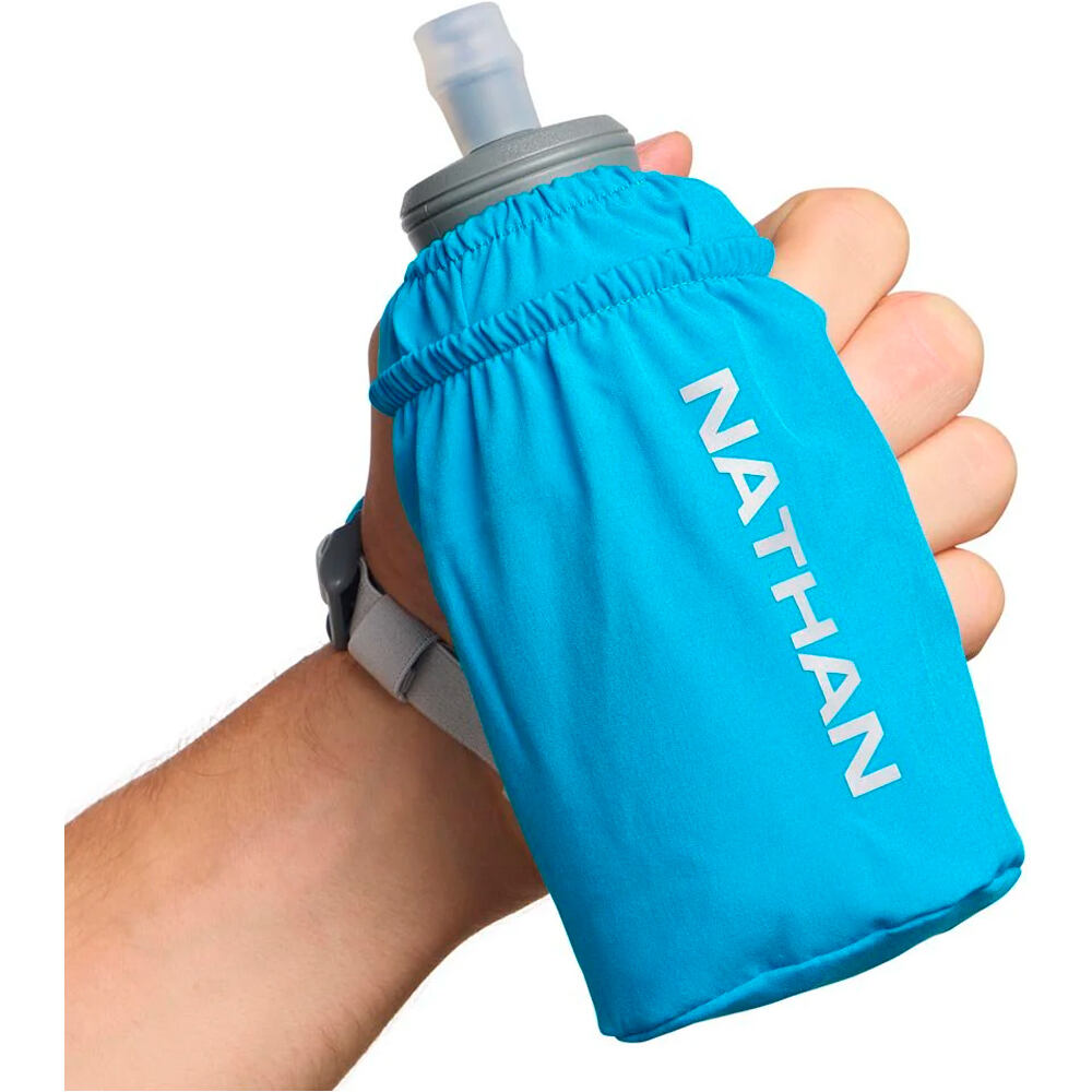 Nathan varios running Pinnacle 18oz Soft Flask 02