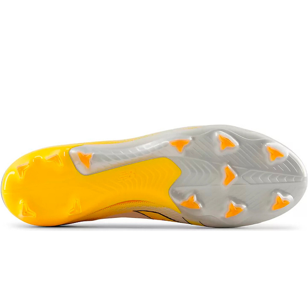 New Balance botas de futbol cesped artificial Furon Pro FG V9 vista trasera