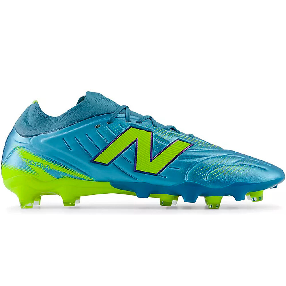New Balance botas de futbol cesped artificial Tekela Pro Low Laced FG V5 lateral exterior