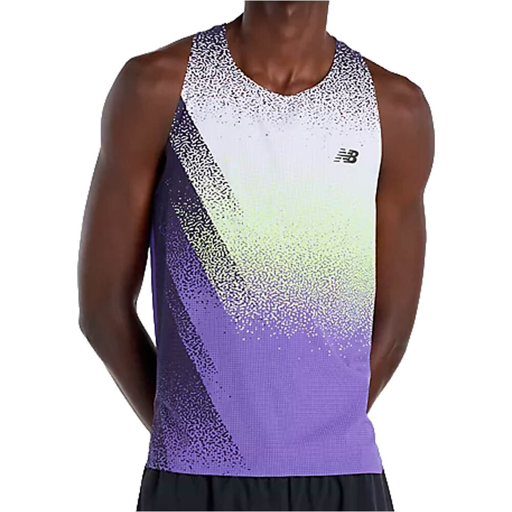 New Balance camiseta entrenamiento tirantes hombre Race Day Ultra Light Printed Singlet vista frontal