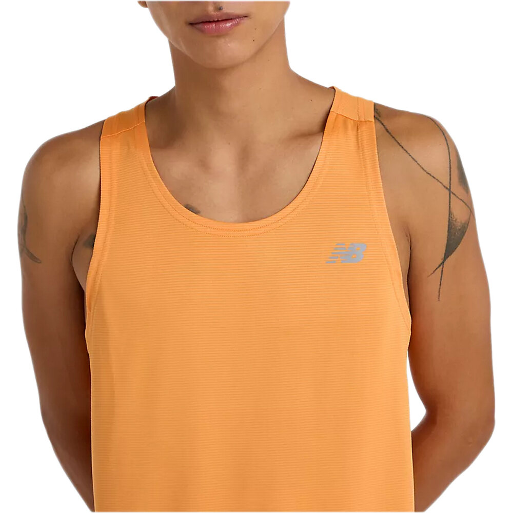 New Balance camiseta entrenamiento tirantes hombre Sport Essentials Singlet 03