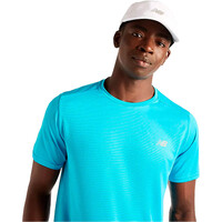 New Balance camiseta técnica manga corta hombre Sport Essential T-Shirt vista detalle