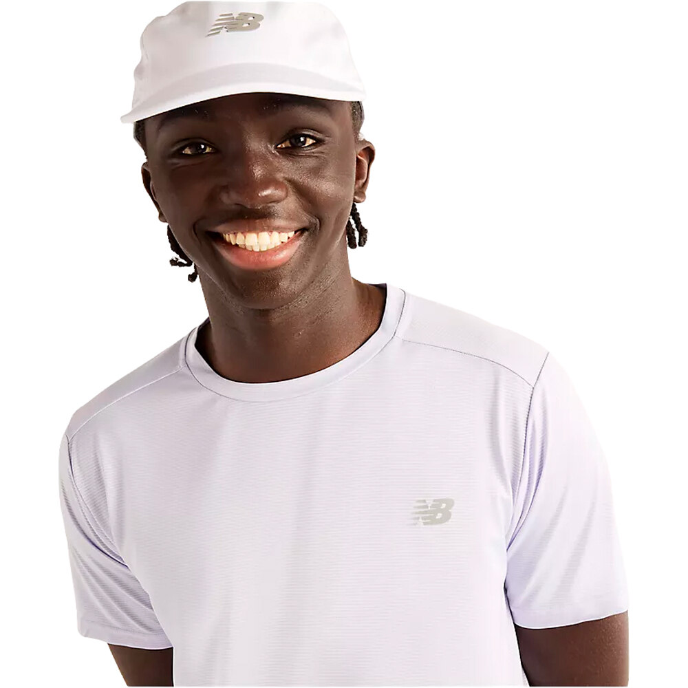 New Balance camiseta técnica manga corta hombre Sport Essential T-Shirt vista detalle