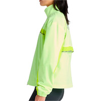 New Balance Chaqueta Running Mujer London Edition Marathon Jacket vista detalle