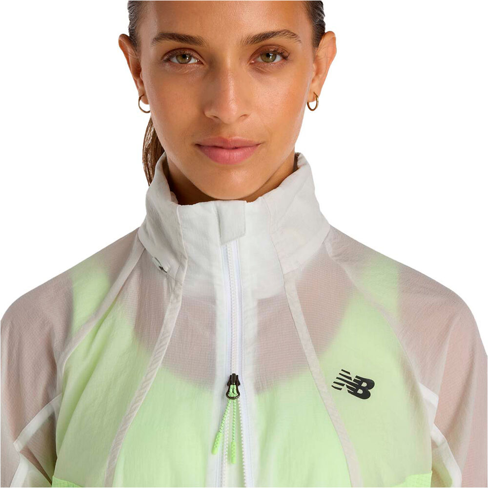 New Balance Chaqueta Running Mujer RC Jacket 03