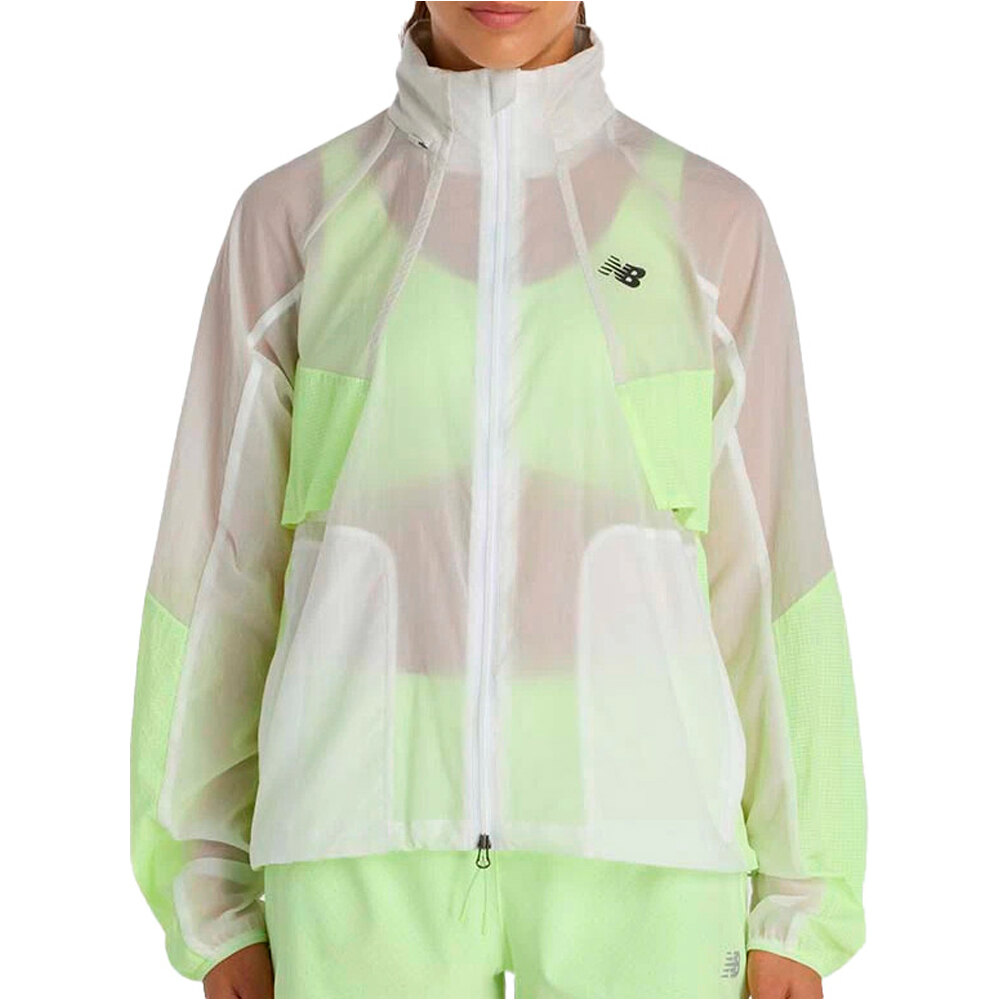 New Balance Chaqueta Running Mujer RC Jacket vista frontal