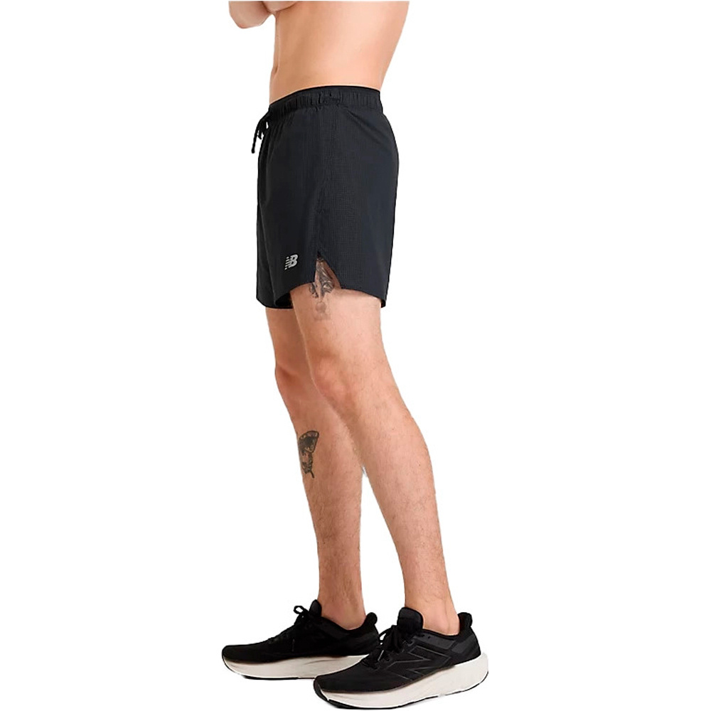 New Balance pantaloneta técnica hombre RC Ultra Light Split Short 5 vista detalle