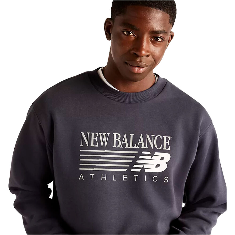 New Balance sudadera hombre Reimagined Fleece Crew vista detalle