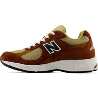 New Balance zapatilla moda hombre 2002R puntera