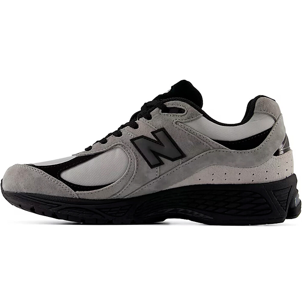 New Balance zapatilla moda hombre 2002R puntera