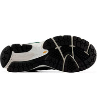 New Balance zapatilla moda hombre 2002R vista trasera