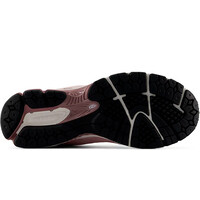 New Balance zapatilla moda hombre 2002R vista trasera