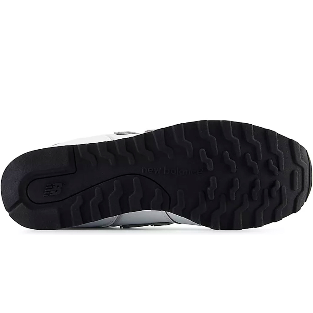 New Balance zapatilla moda hombre 373V2 vista trasera