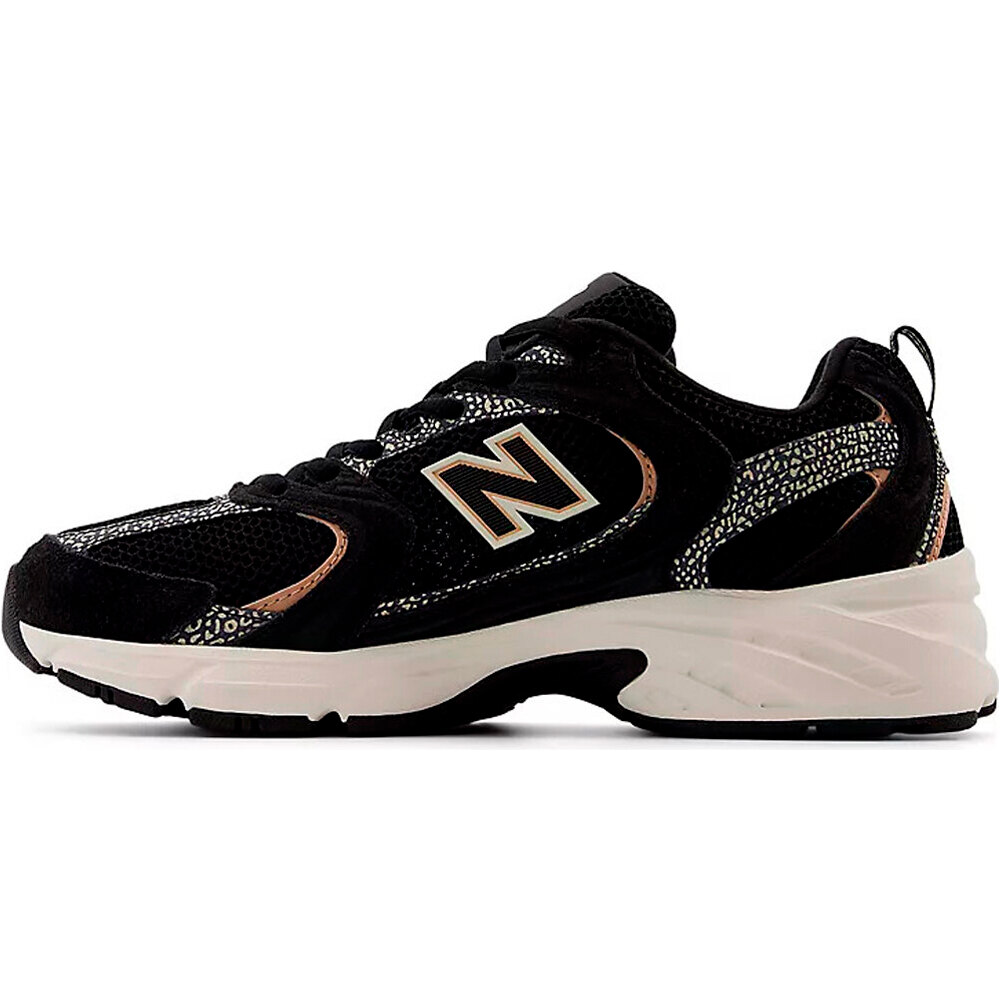 New Balance zapatilla moda hombre 530 vista trasera