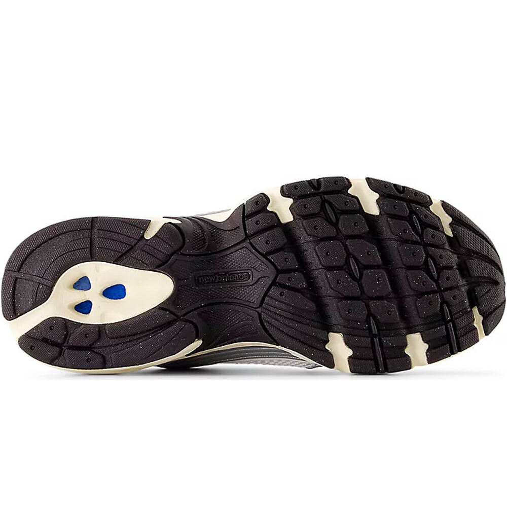 New Balance zapatilla moda hombre 530 vista trasera