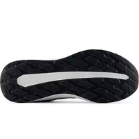 New Balance zapatilla moda hombre 880 vista trasera