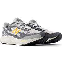 New Balance zapatilla moda hombre Fresh Foam ARISHI v4 lateral interior