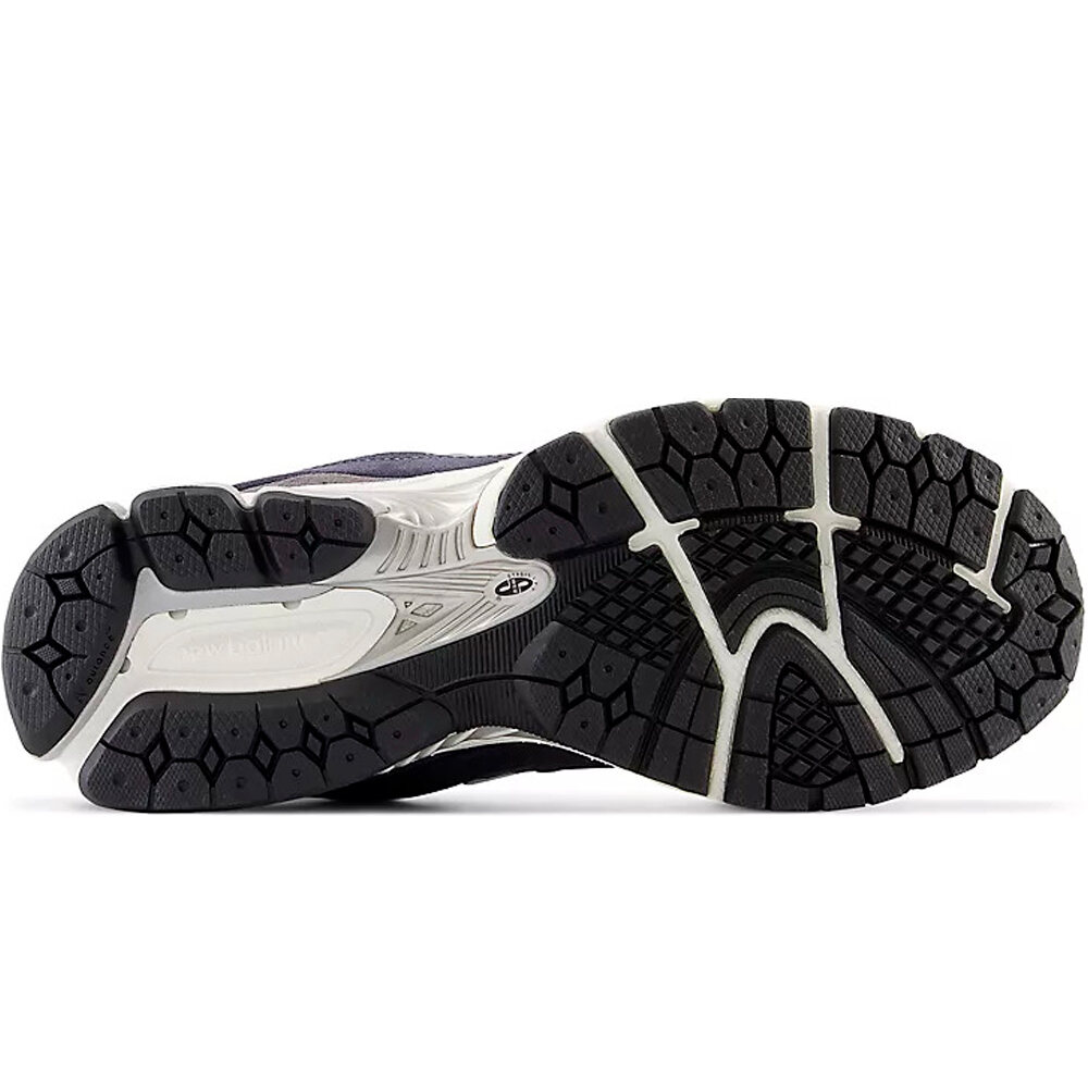 New Balance zapatilla moda hombre M2002R vista trasera