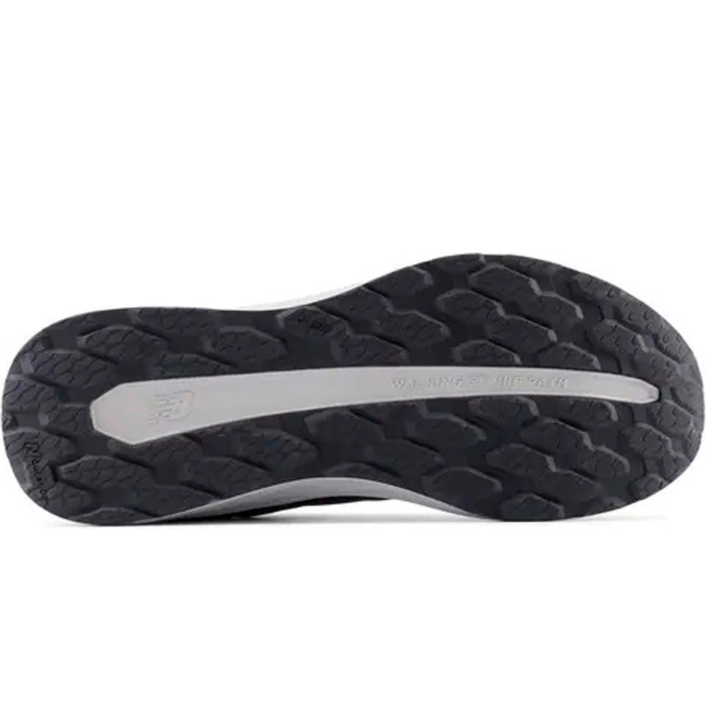 New Balance zapatilla moda hombre MW880 vista trasera