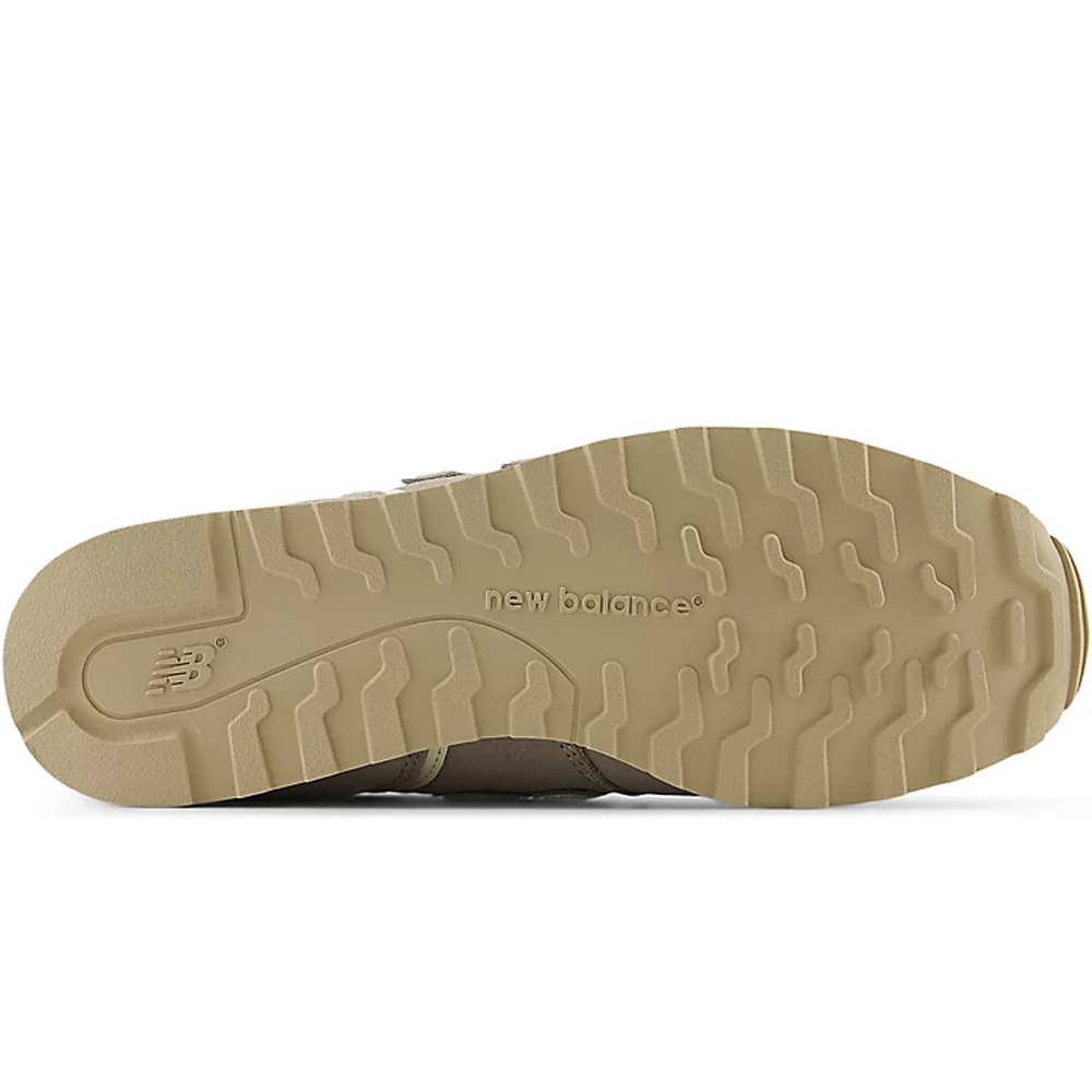 New Balance zapatilla moda mujer 373 V2 vista trasera