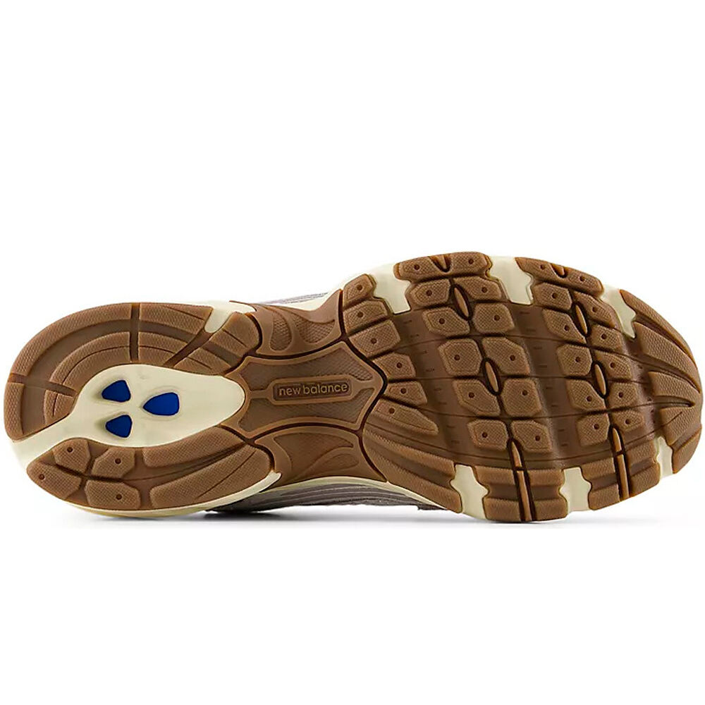 New Balance zapatilla moda mujer U530 vista trasera