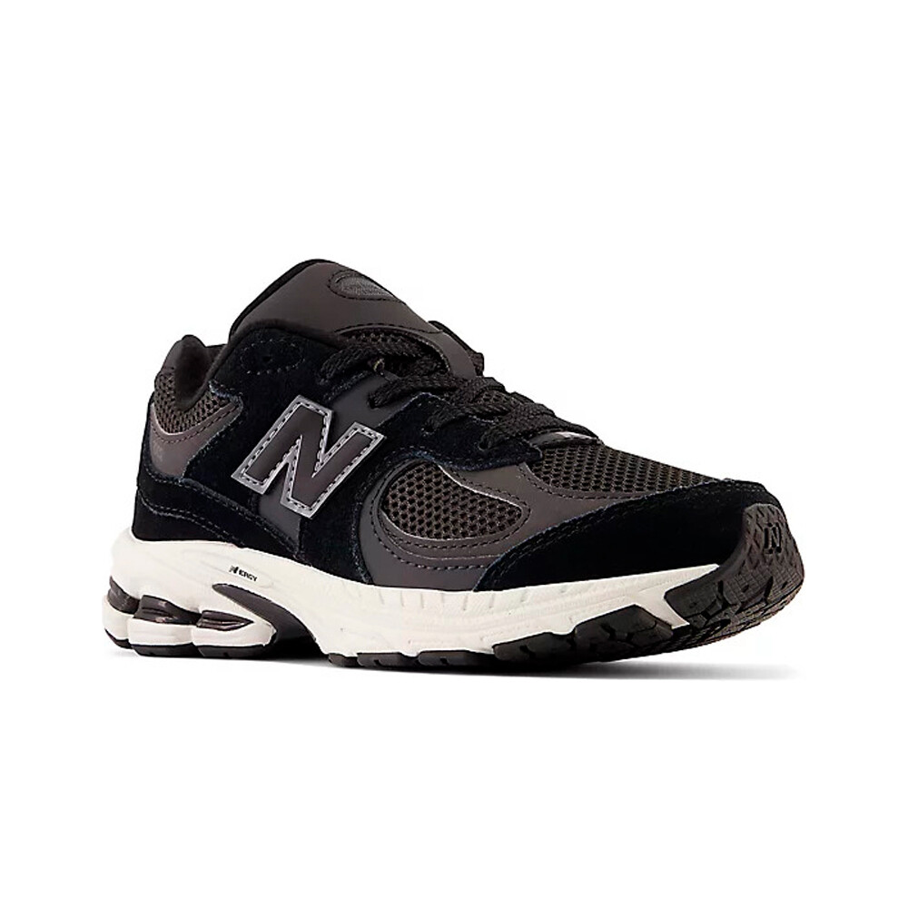 New Balance zapatilla moda niño 2002 lateral interior