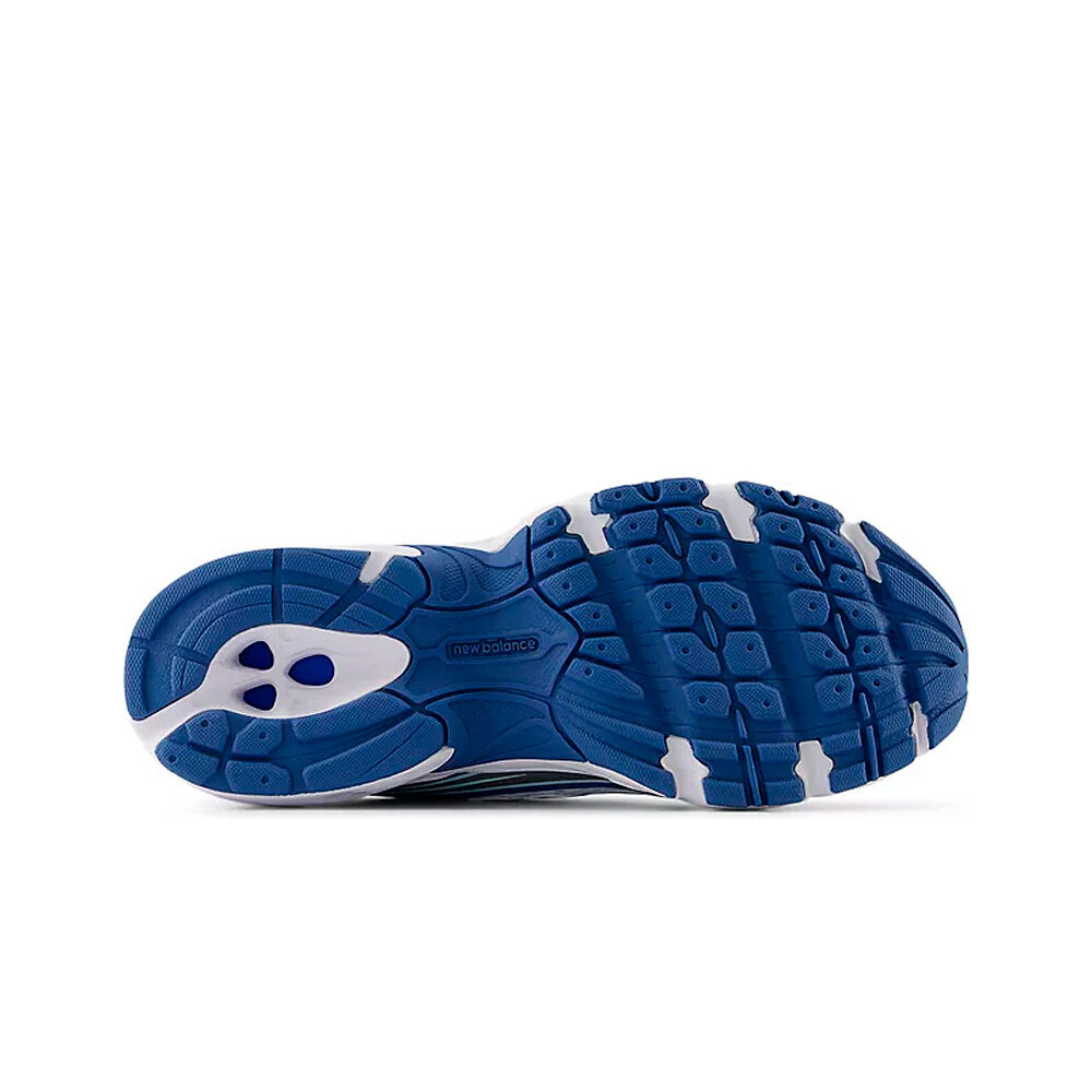 New Balance zapatilla moda niño 740 vista trasera