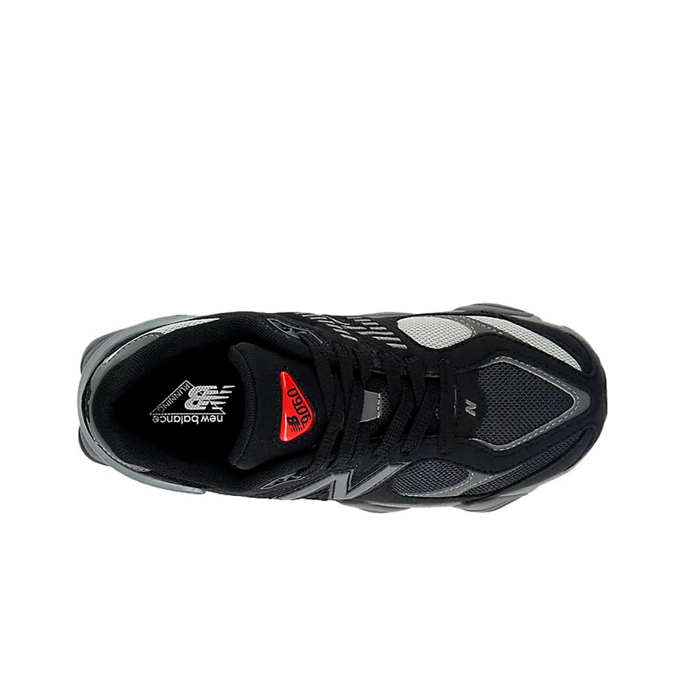 New Balance zapatilla moda niño 9060 vista trasera