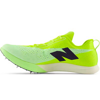 New Balance zapatilla running hombre FuelCell MD-X v3 Spike puntera