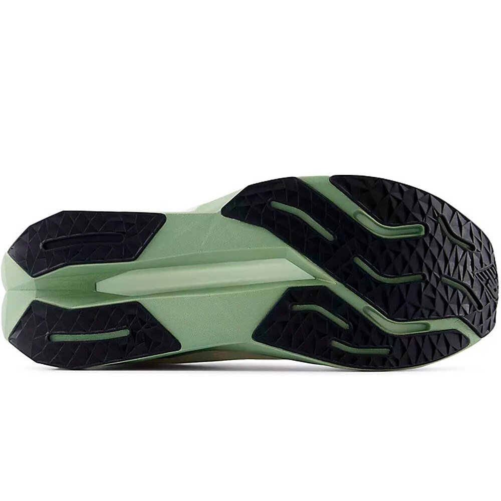 New Balance zapatilla running hombre FuelCell Propel v5 vista trasera