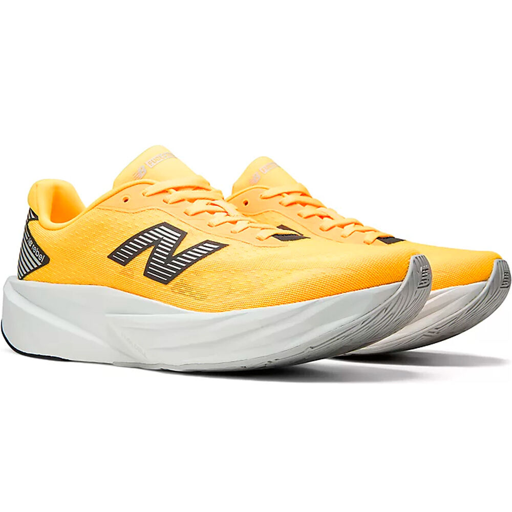 New Balance zapatilla running hombre FuelCell Rebel v5 lateral interior