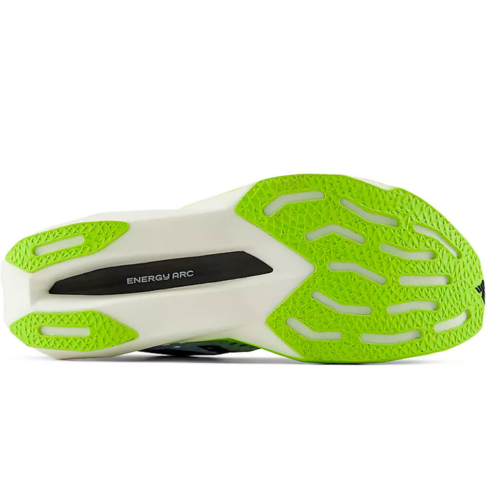 New Balance zapatilla running hombre FuelCell SuperComp Pacerv2 vista trasera