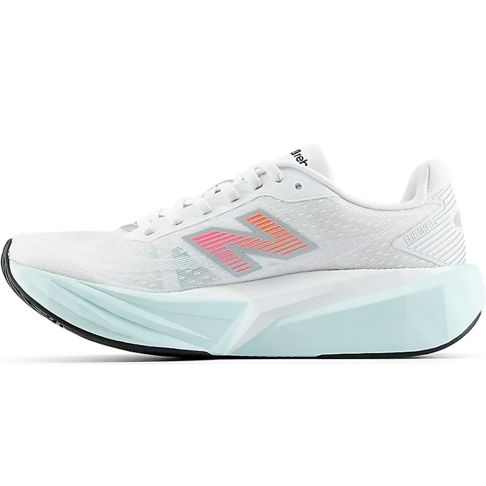New Balance zapatilla running mujer FuelCell Rebel v5 puntera