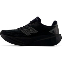 New Balance zapatilla running mujer FuelCell Rebel v5 puntera