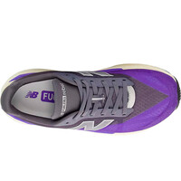 New Balance zapatilla running mujer FuelCell Rebel v5 vista trasera
