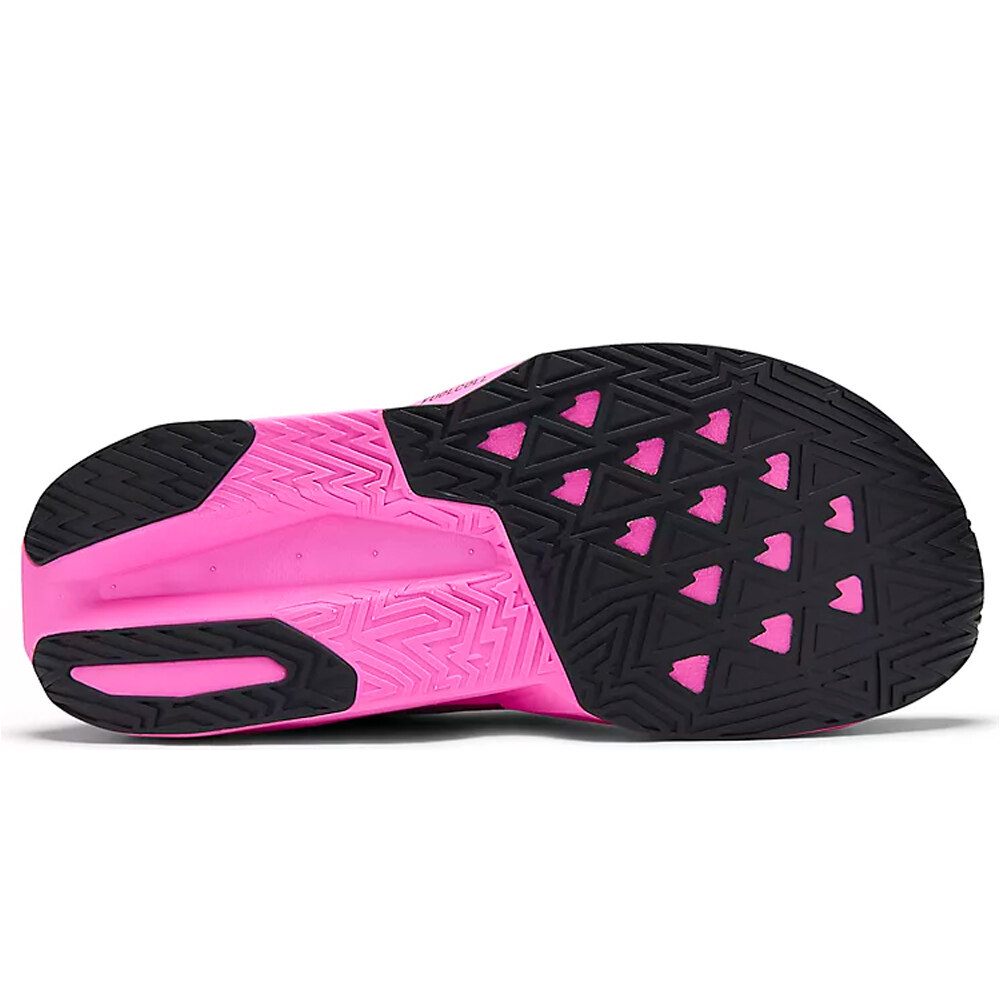 New Balance zapatilla running mujer FuelCell Rebel v5 vista trasera