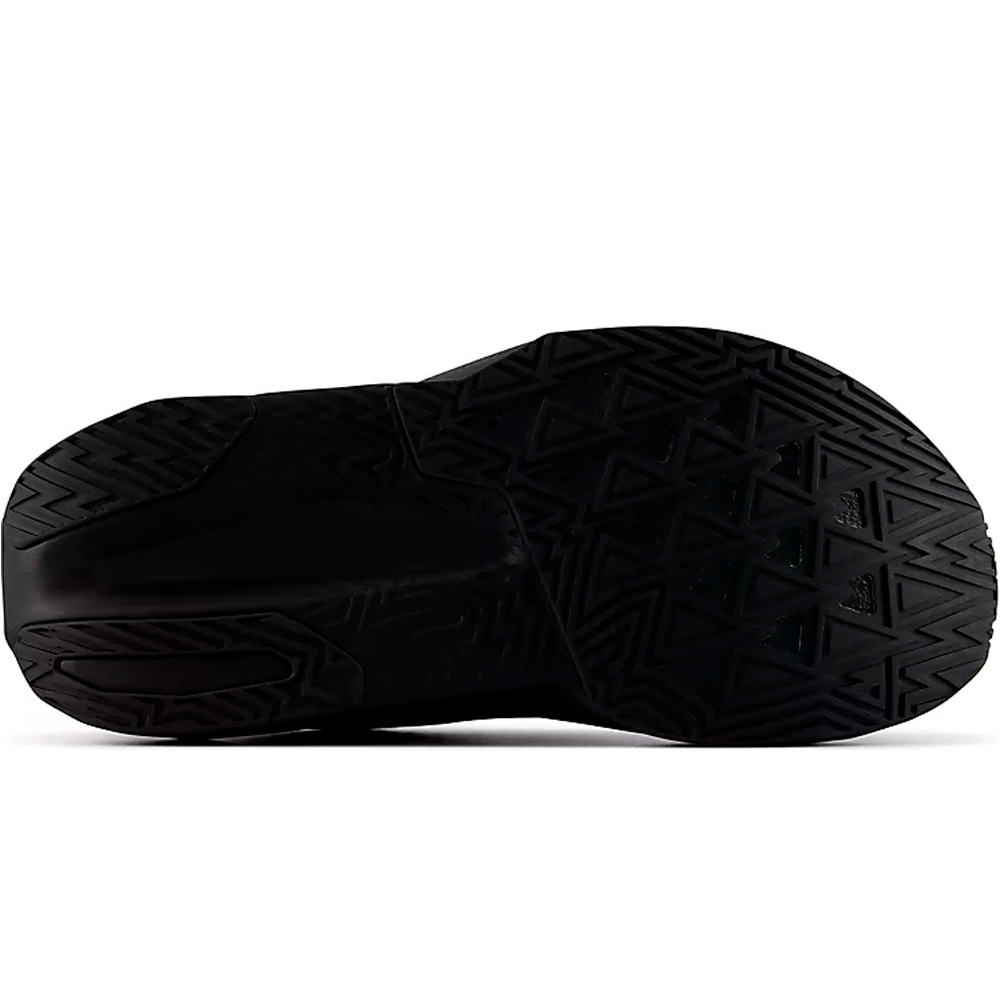 New Balance zapatilla running mujer FuelCell Rebel v5 vista trasera