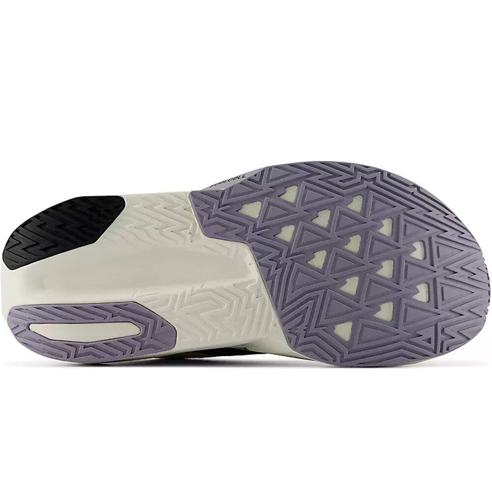 New Balance zapatilla running mujer W FuelCell Rebel v5 vista trasera