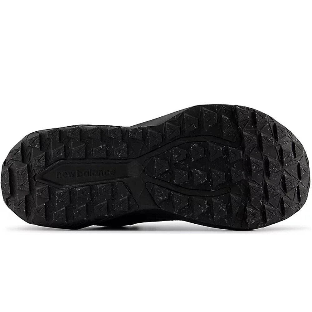 New Balance zapatillas trail hombre Dynasoft Nitrel v6 vista trasera