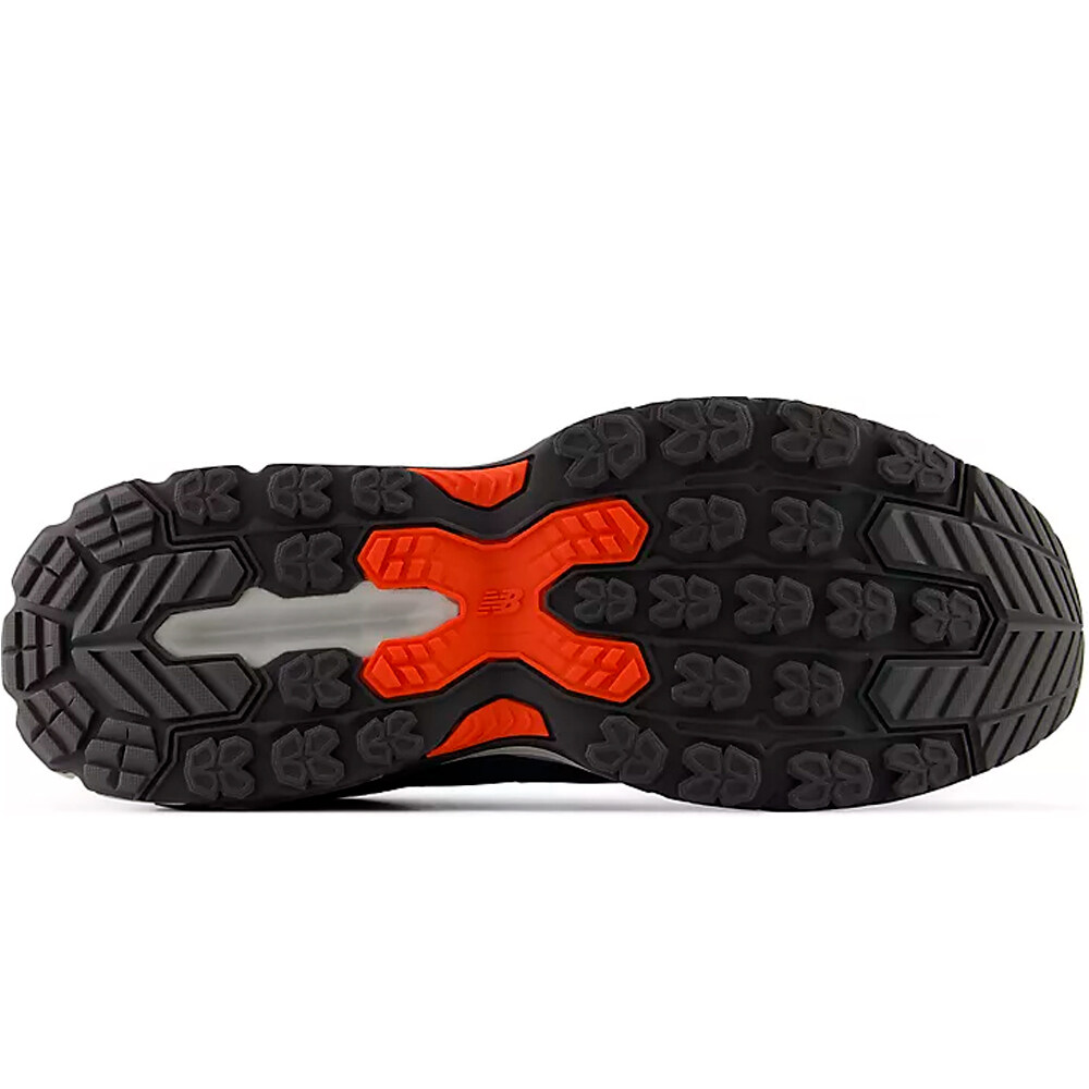 New Balance zapatillas trail hombre Fresh Foam 410v9 vista trasera