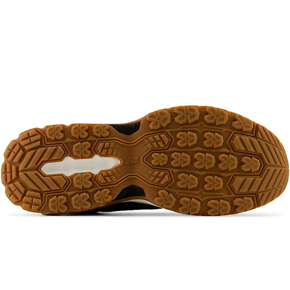 New Balance zapatillas trail hombre Fresh Foam 410v9 vista trasera