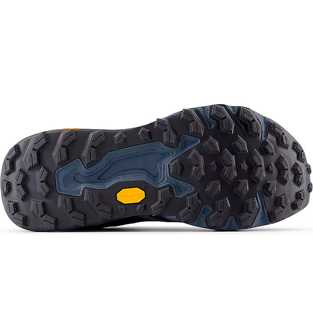 New Balance zapatillas trail hombre FreshFoam Hierro v9 vista trasera