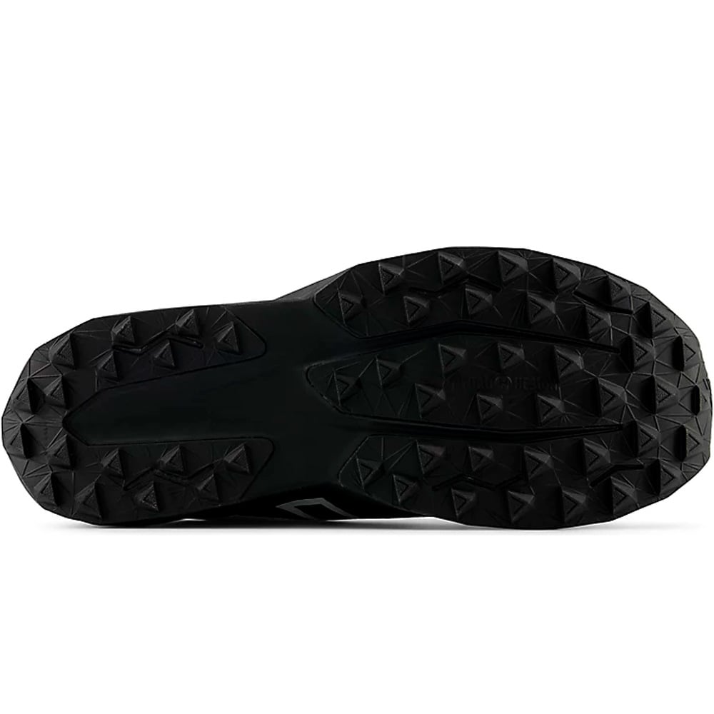 New Balance zapatillas trail hombre FuelCell Venym vista trasera