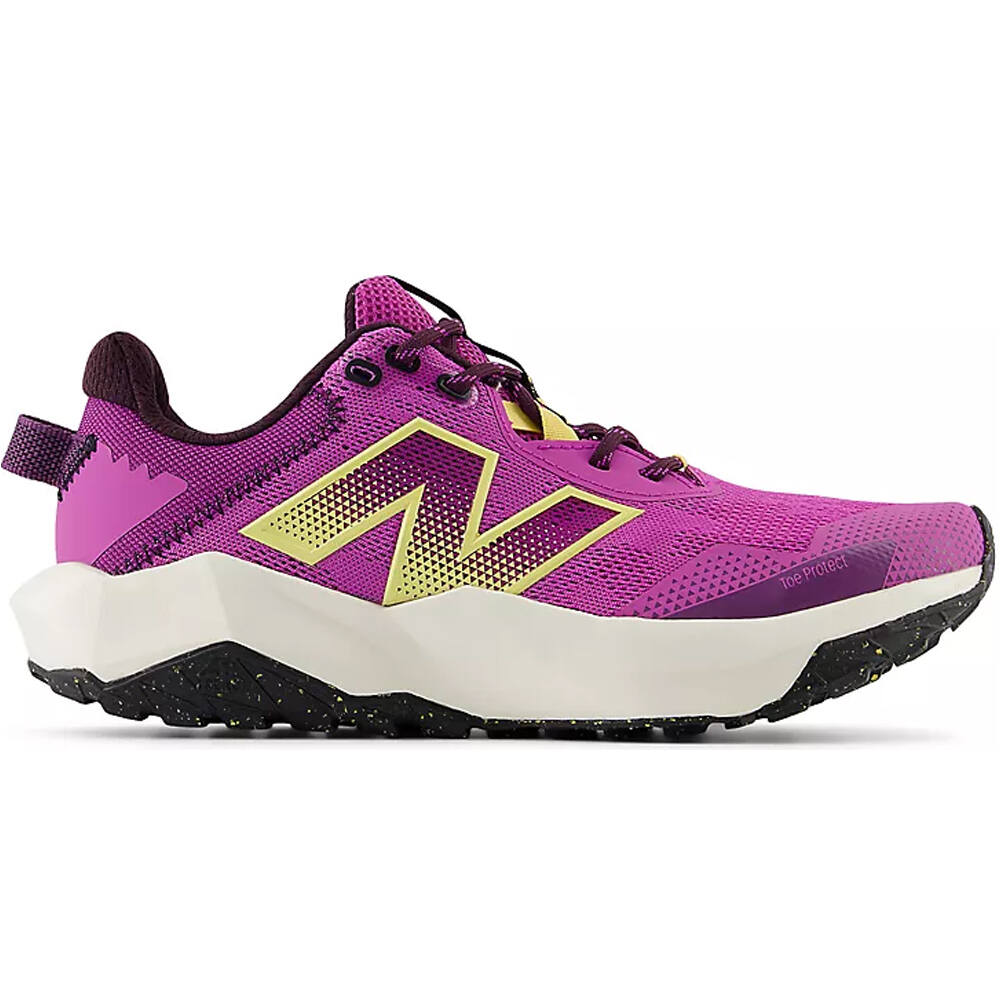 New Balance zapatillas trail mujer DYNASOFT NITREL v6 lateral exterior