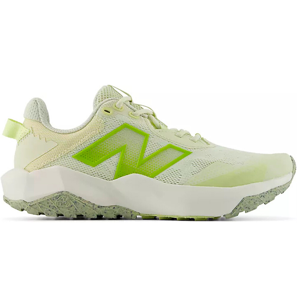 New Balance zapatillas trail mujer DynaSoft Nitrel v6 lateral exterior